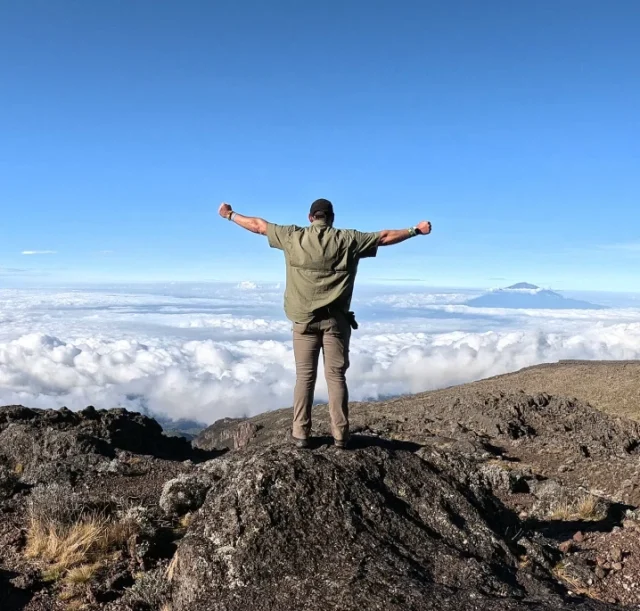 5-days-mount-meru-climbing-1